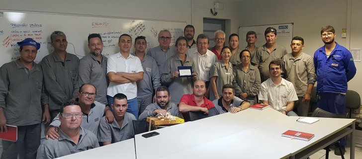 Itaipu Transformadores realiza despedida de seu mais antigo colaborado